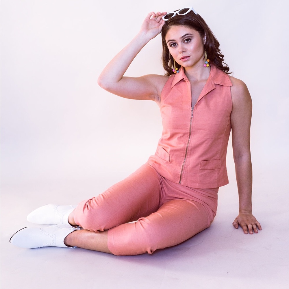 Vintage Peachy Pink Top & Capri Set